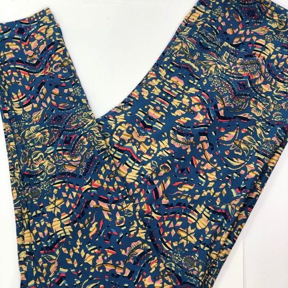 🖤TC PRINT LEGGINGS💕 - Picture 1 of 6